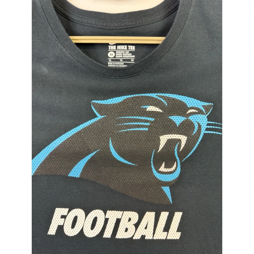Nike Tee Carolina Panthers NFL T Shirt Mens‎ Sz XL Black Athletic Cut Chest 44